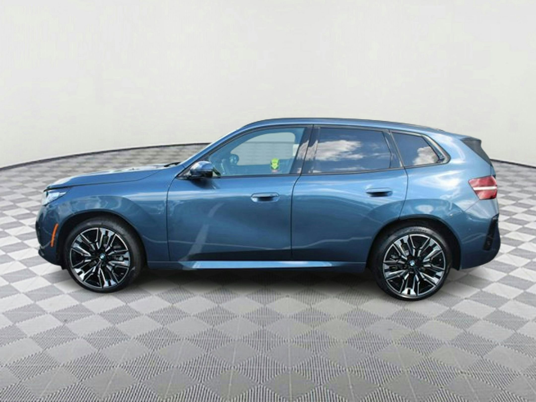 2025 Bmw X3 30x Drive photo 2
