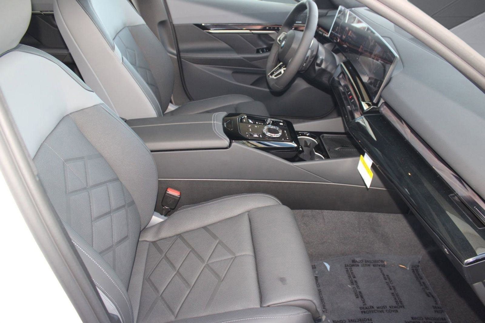 2026 BMW 5 Series 530i - Photo 29