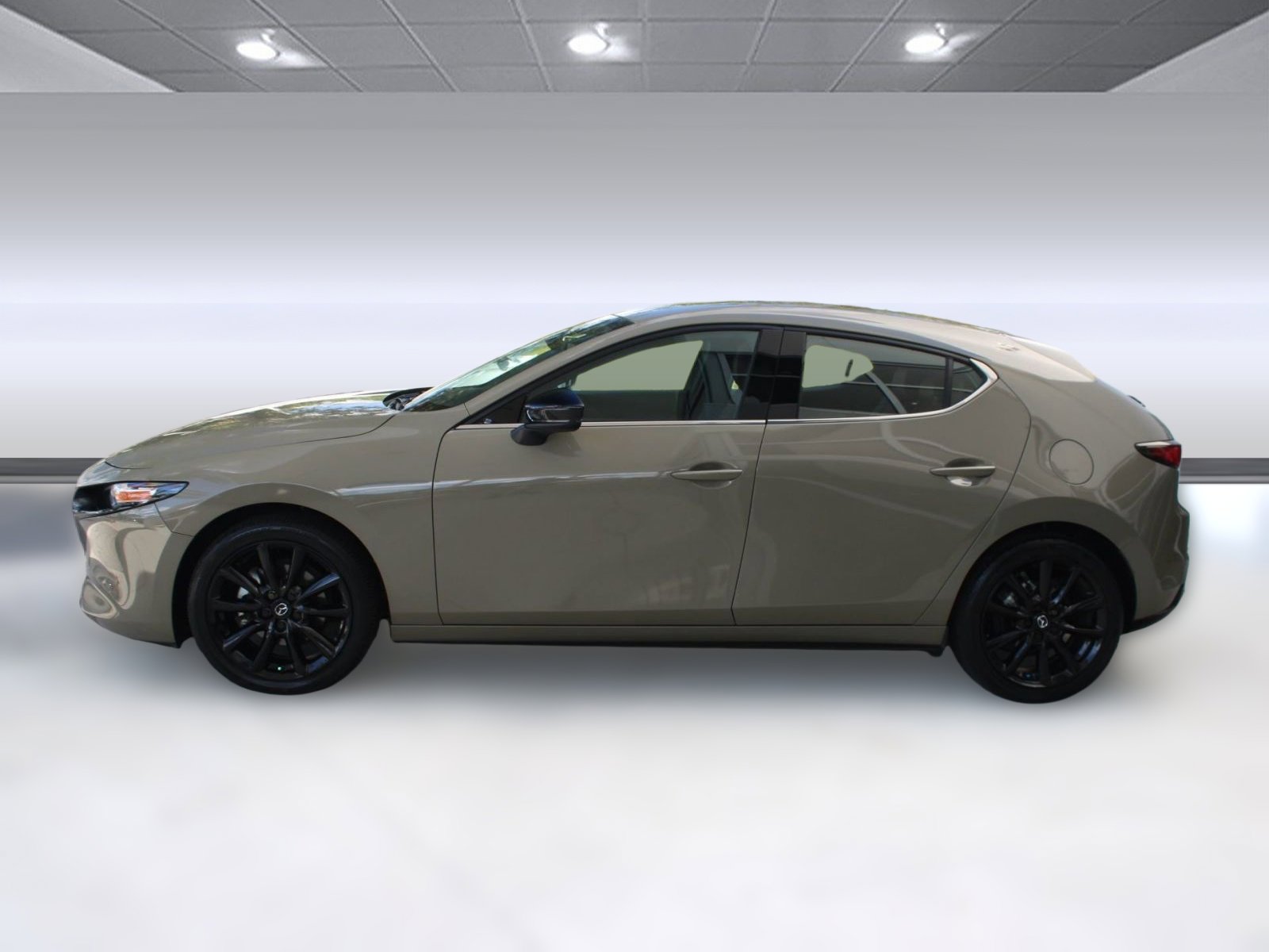 2024 Mazda Mazda3 Hatchback 2.5 Carbon Turbo photo 2