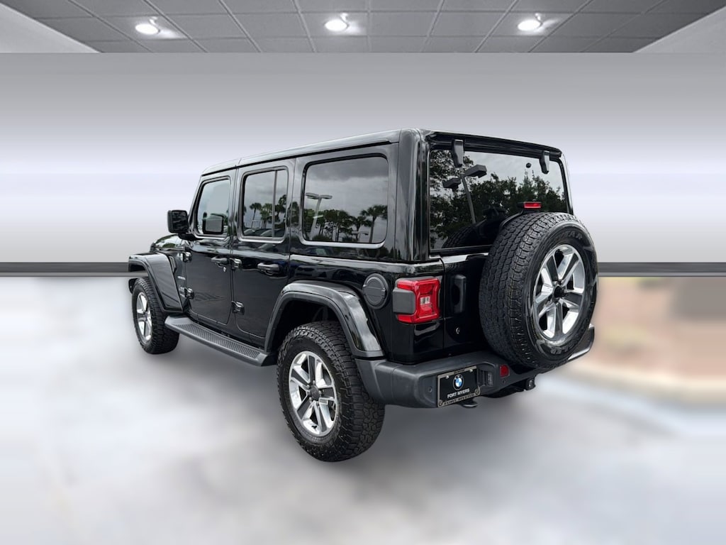 Used 2018 Jeep Wrangler Unlimited Sahara 4x4 SUV