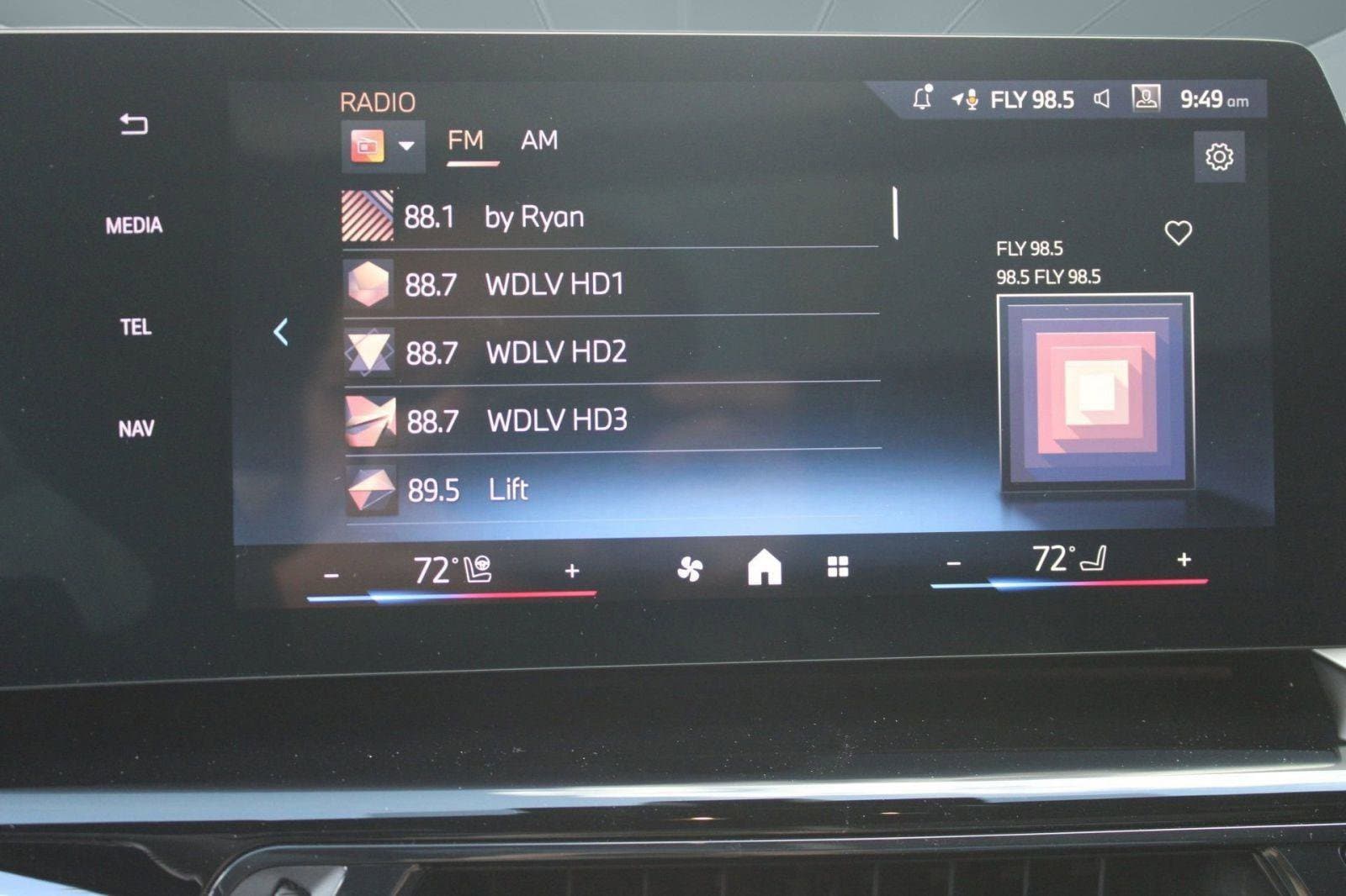 2025 BMW X1 28i - Photo 24