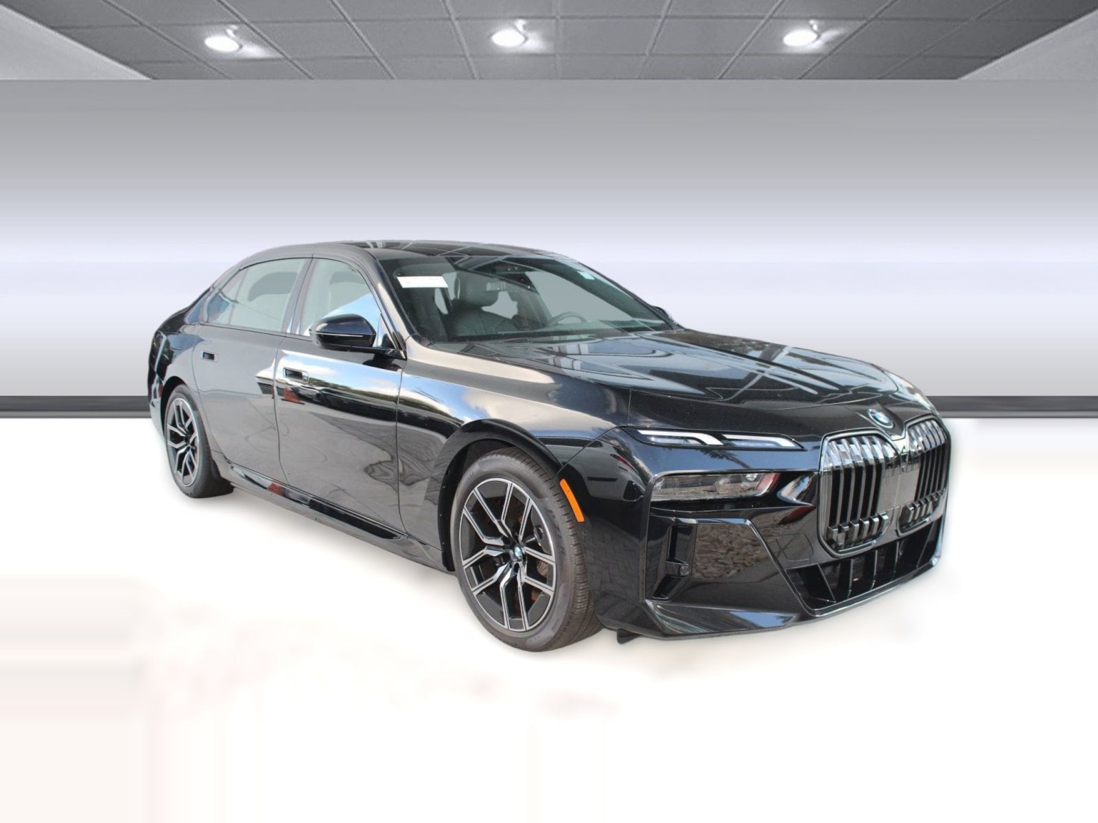 2026 BMW 7 Series 750e - Photo 7