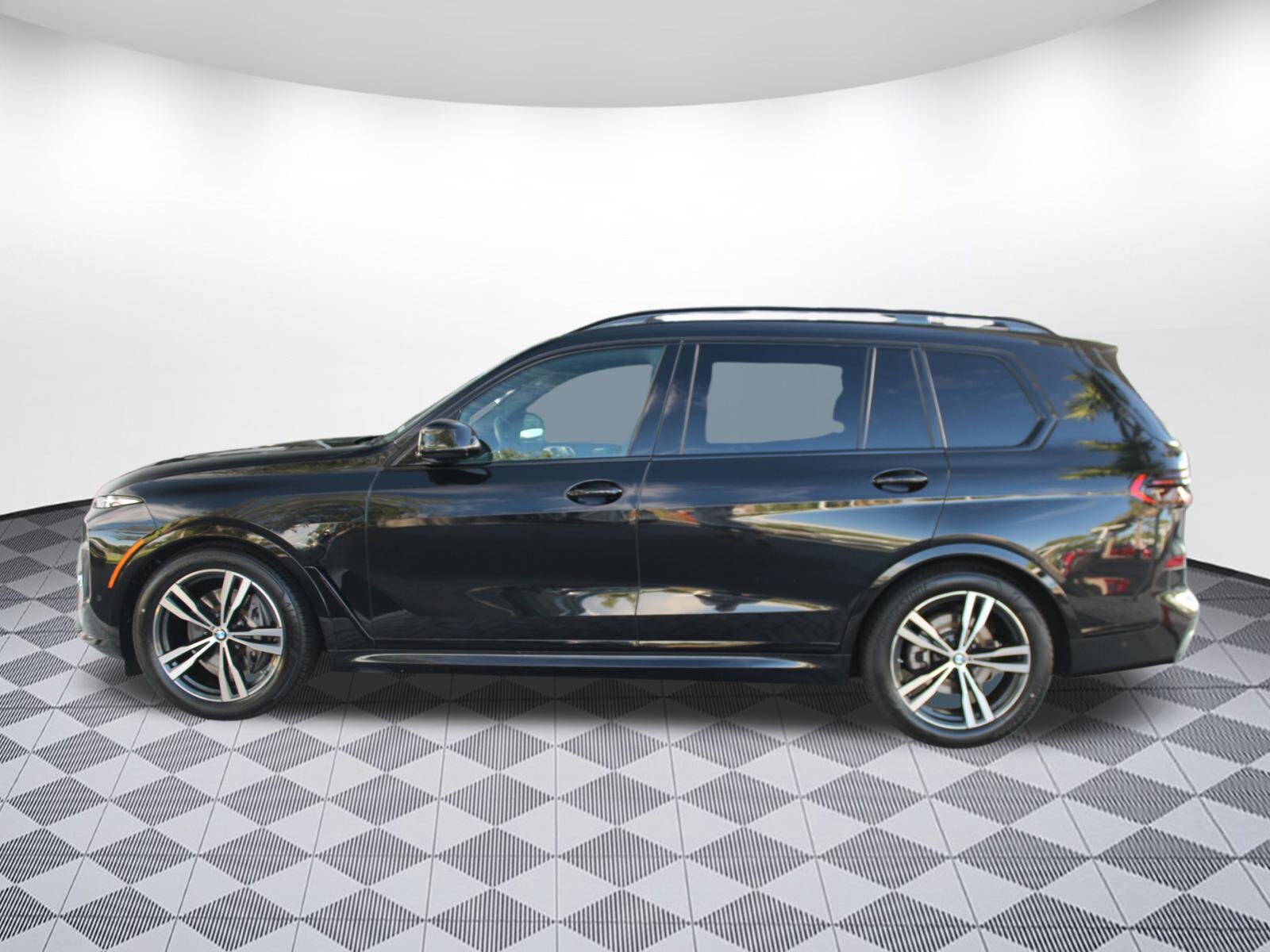 2023 Bmw X7 xDrive40i photo 2
