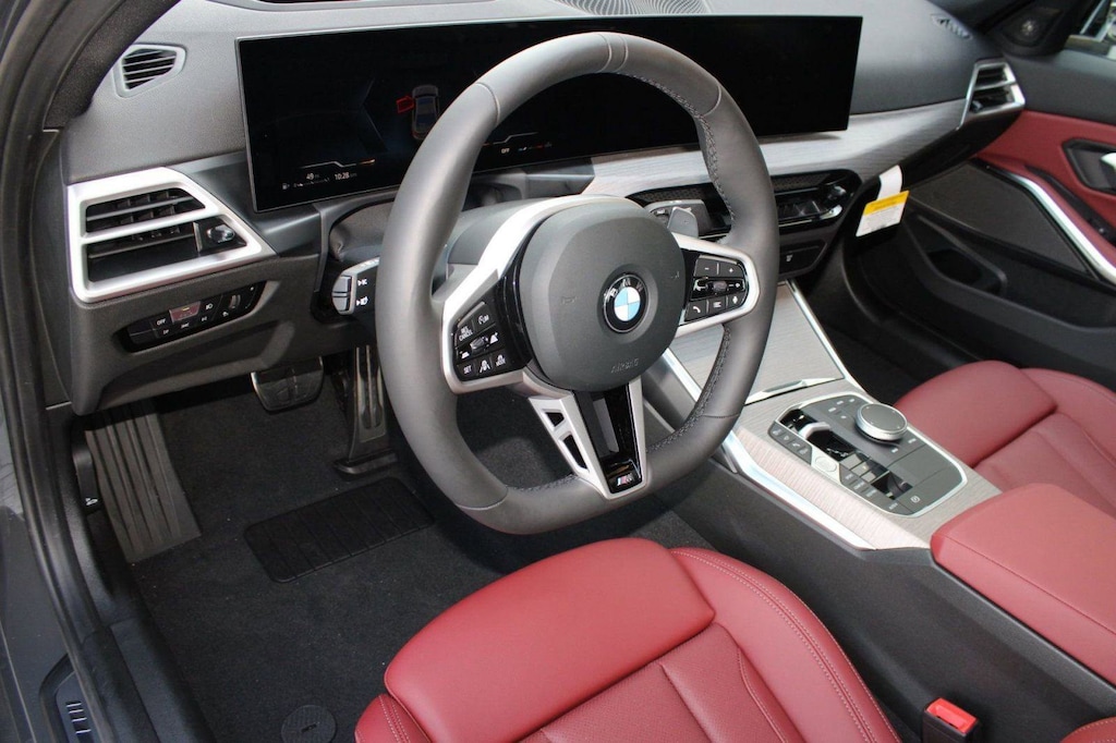 New 2025 BMW 330i  Sedan