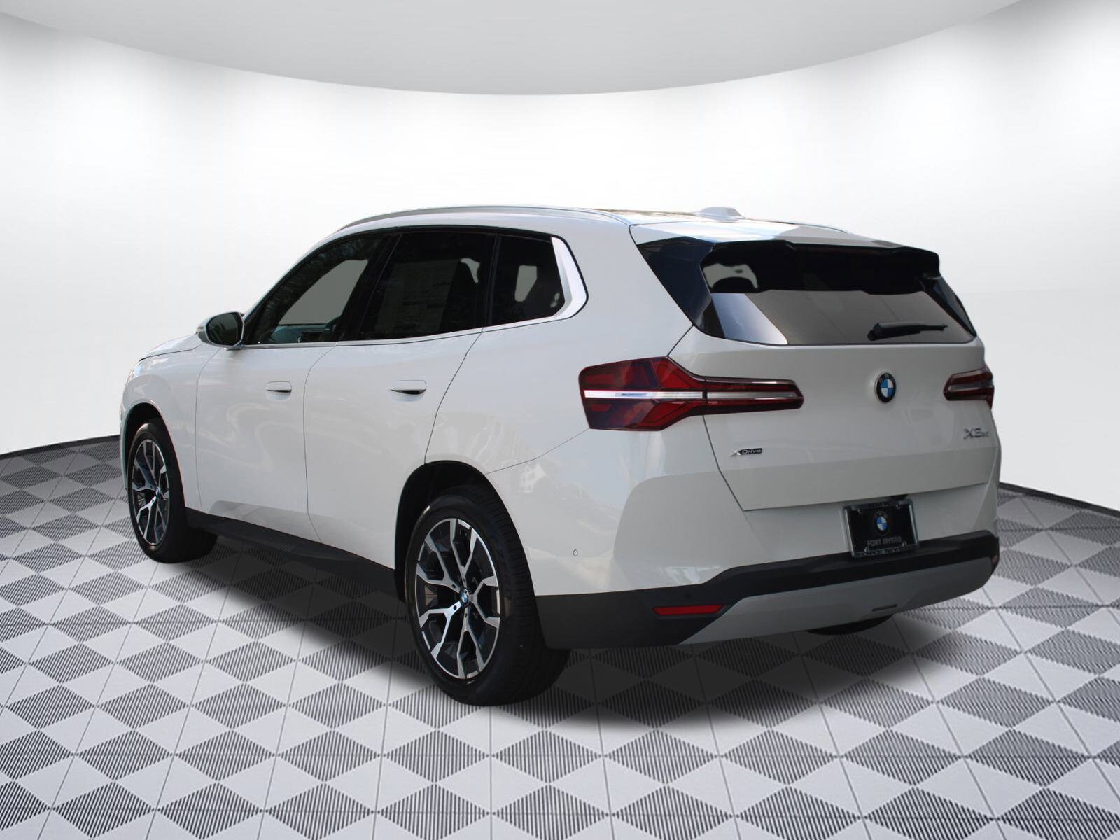 2026 Bmw X3 photo 3
