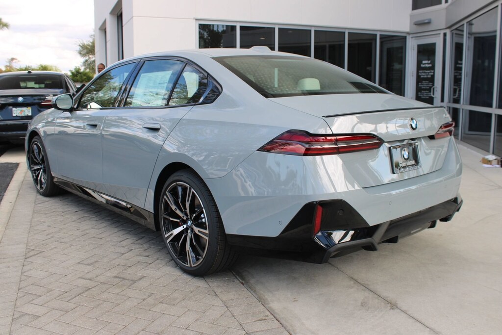 Used 2026 BMW 530i Sedan