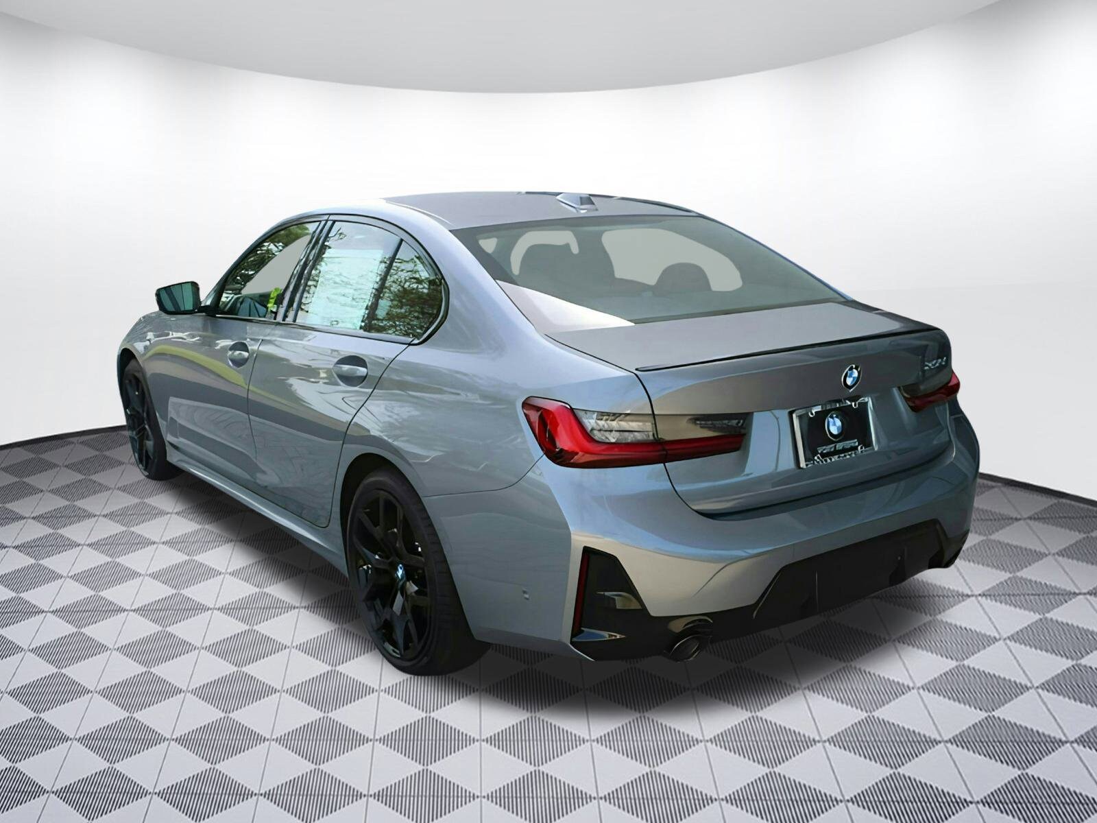 2025 Bmw 330i photo 3