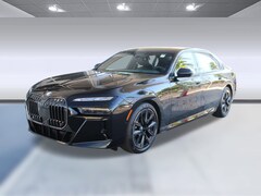 2026 BMW 750e xDrive Sedan