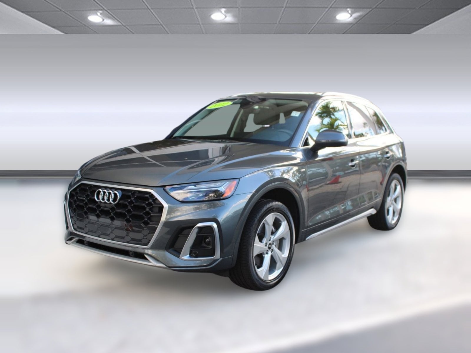 2022 Audi Q5 45 Premium Plus's photo