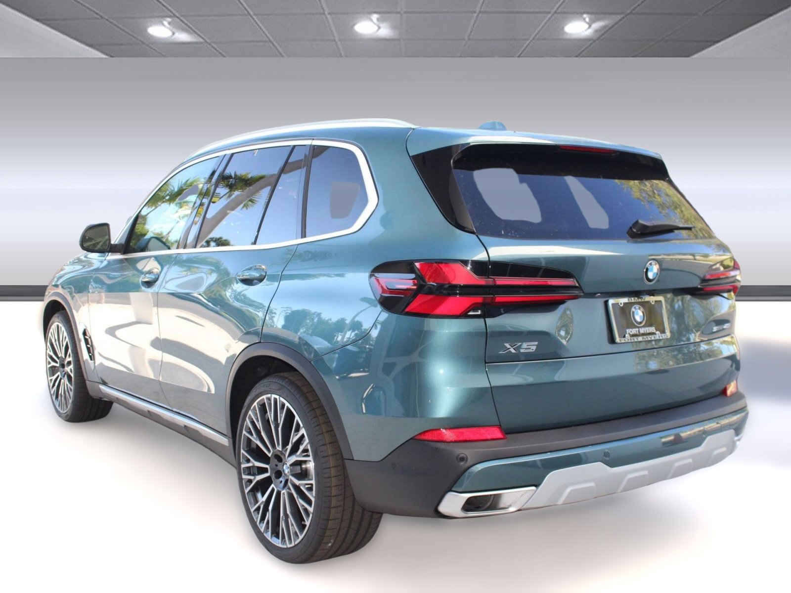2026 Bmw X5 sDrive40i photo 3