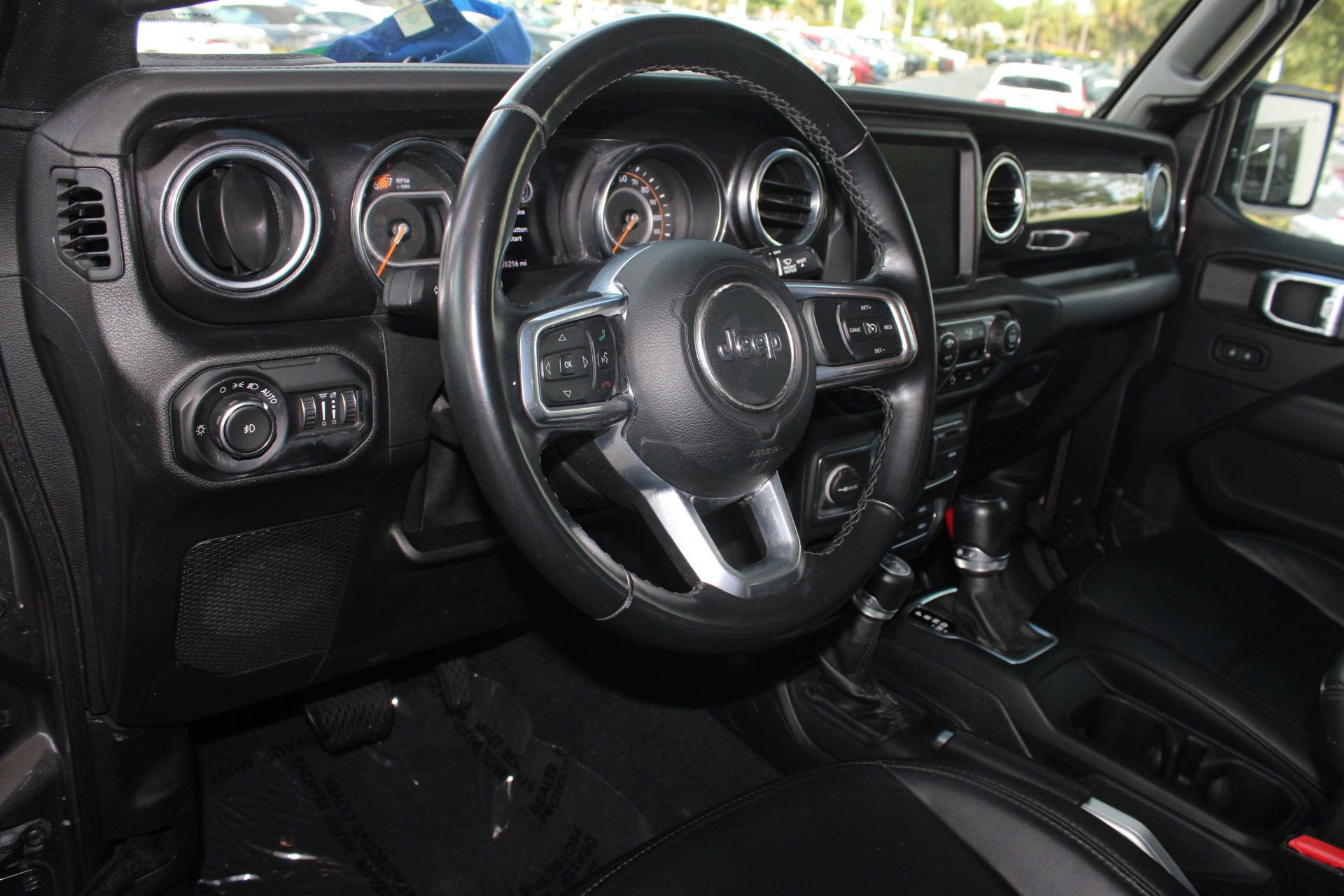 2021 Jeep Wrangler Unlimited Sahara Altitude photo 4