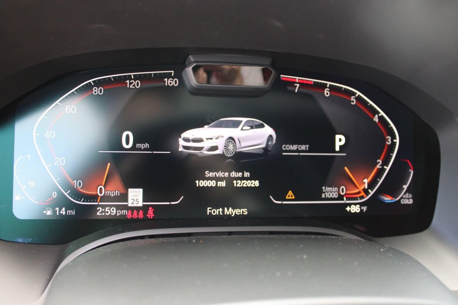 2026 BMW 8 Series 840i - Photo 18