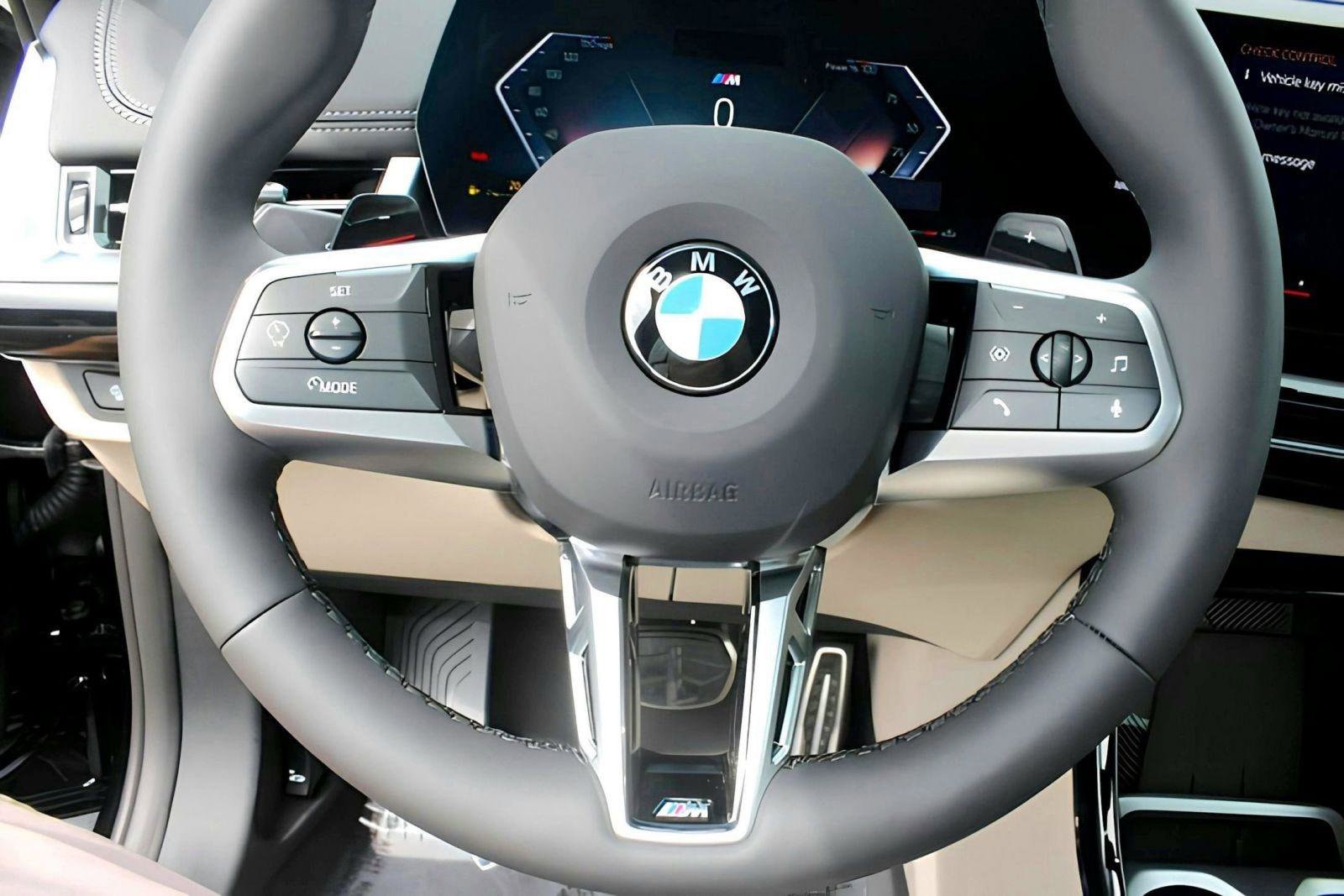2025 BMW X1 28i - Photo 17