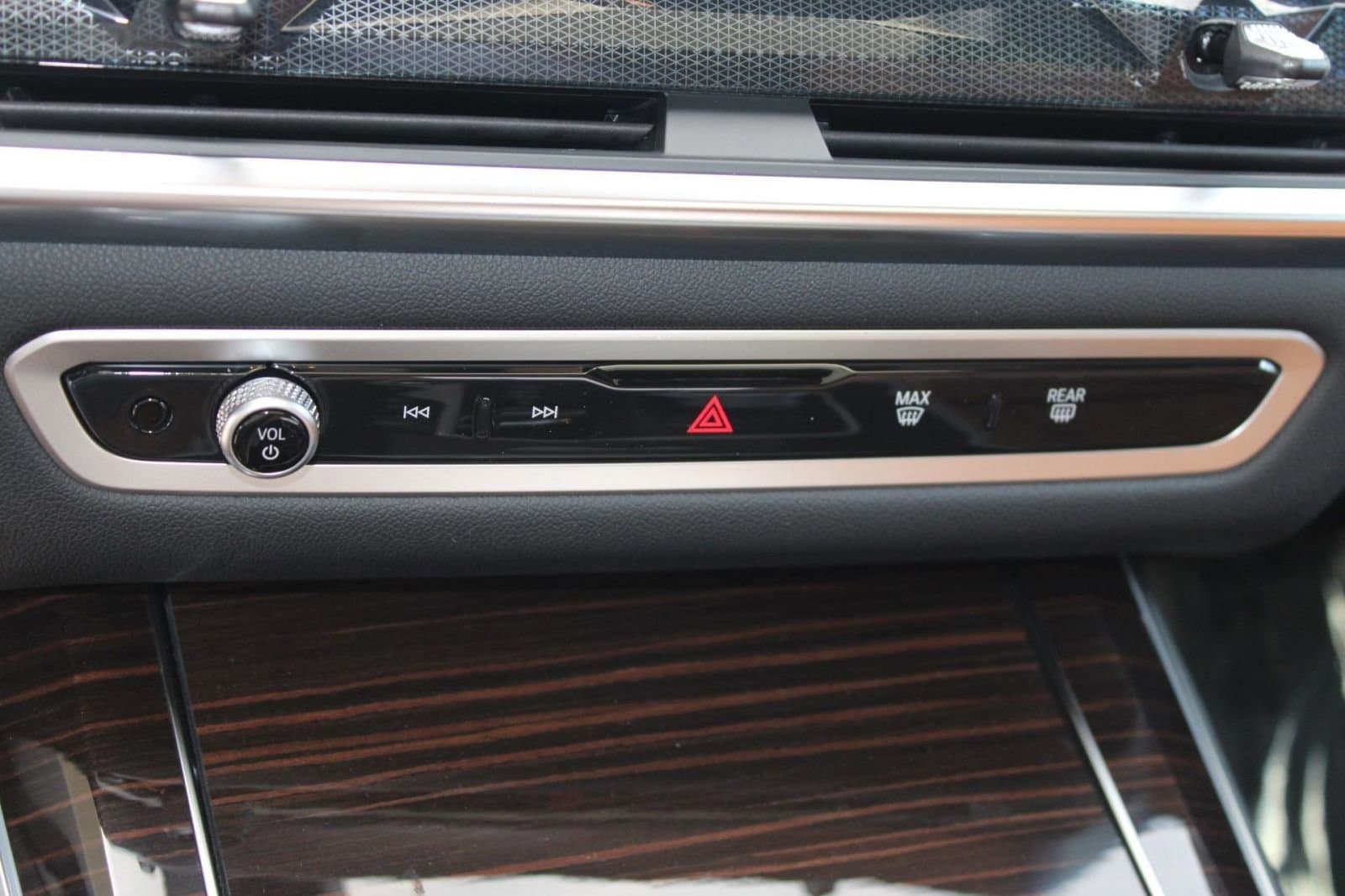 2026 BMW X5 50e - Photo 20