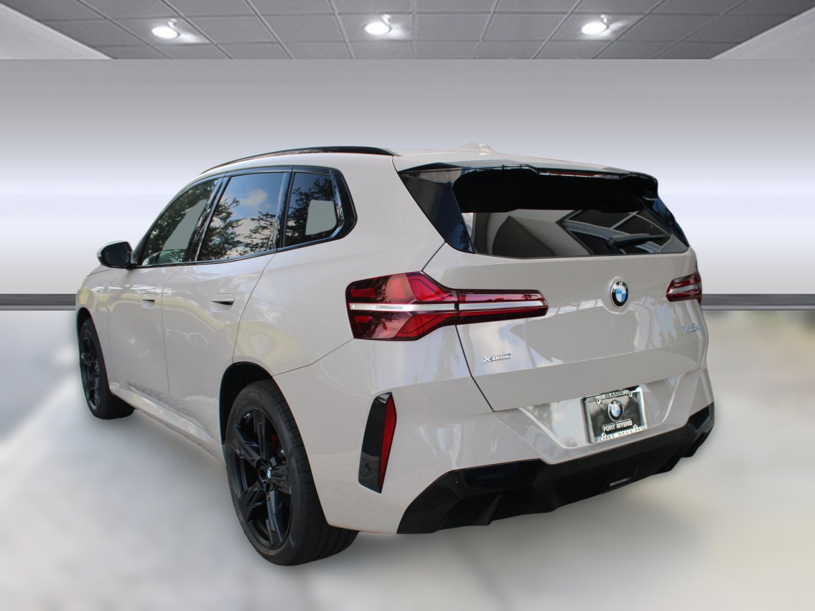 2026 Bmw X3 photo 3