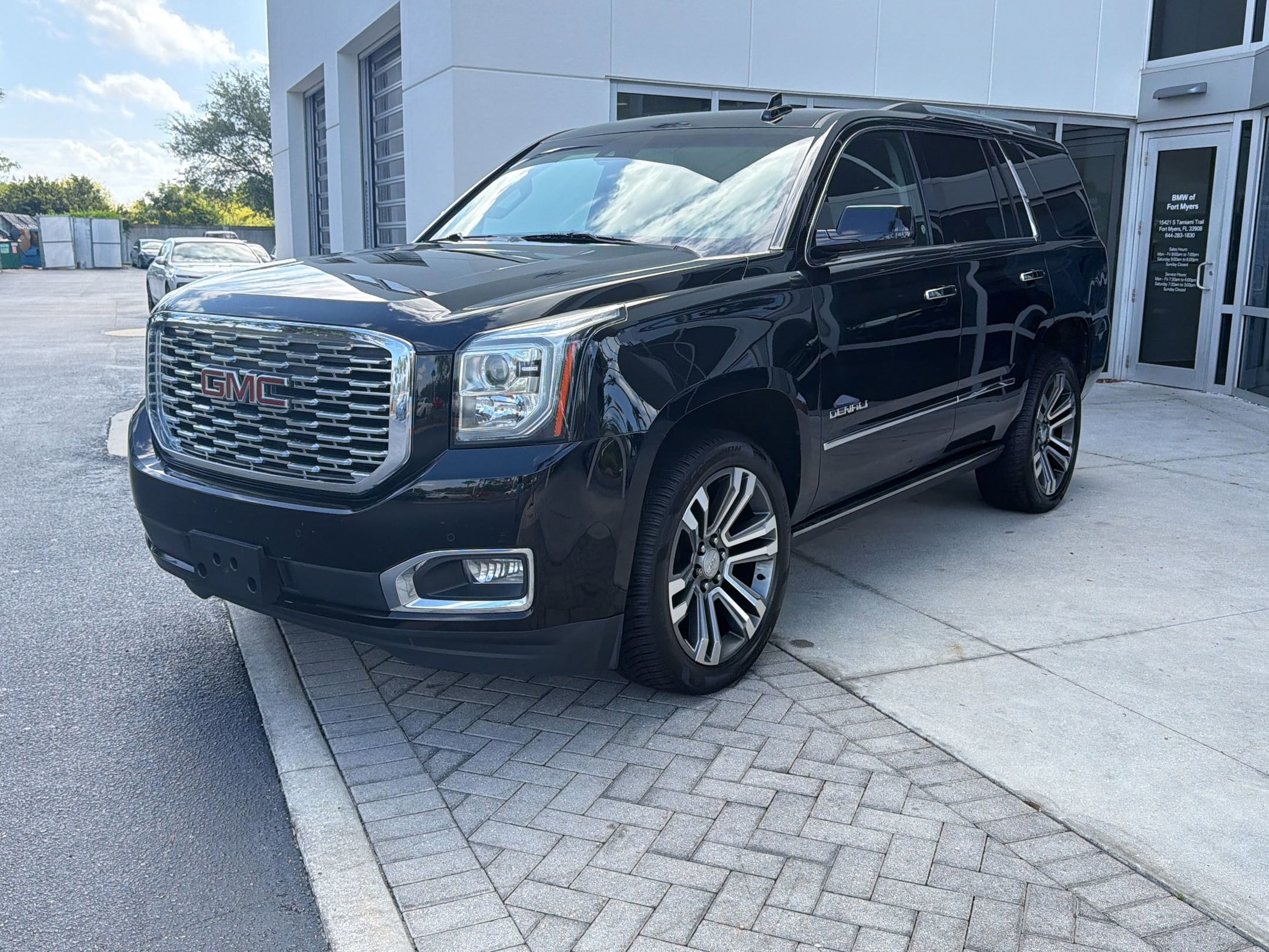 2019 GMC Yukon 4WD Denali's photo
