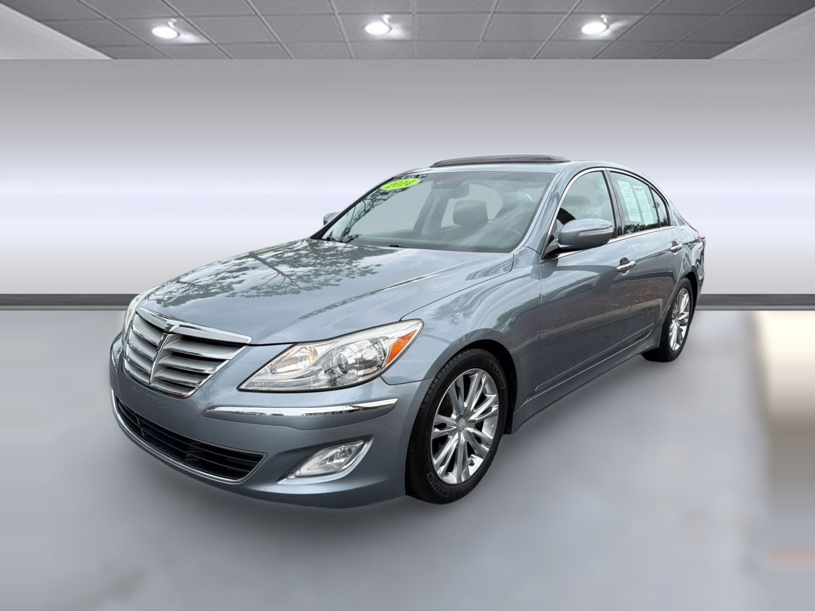 2014 Hyundai Genesis 3.8's photo