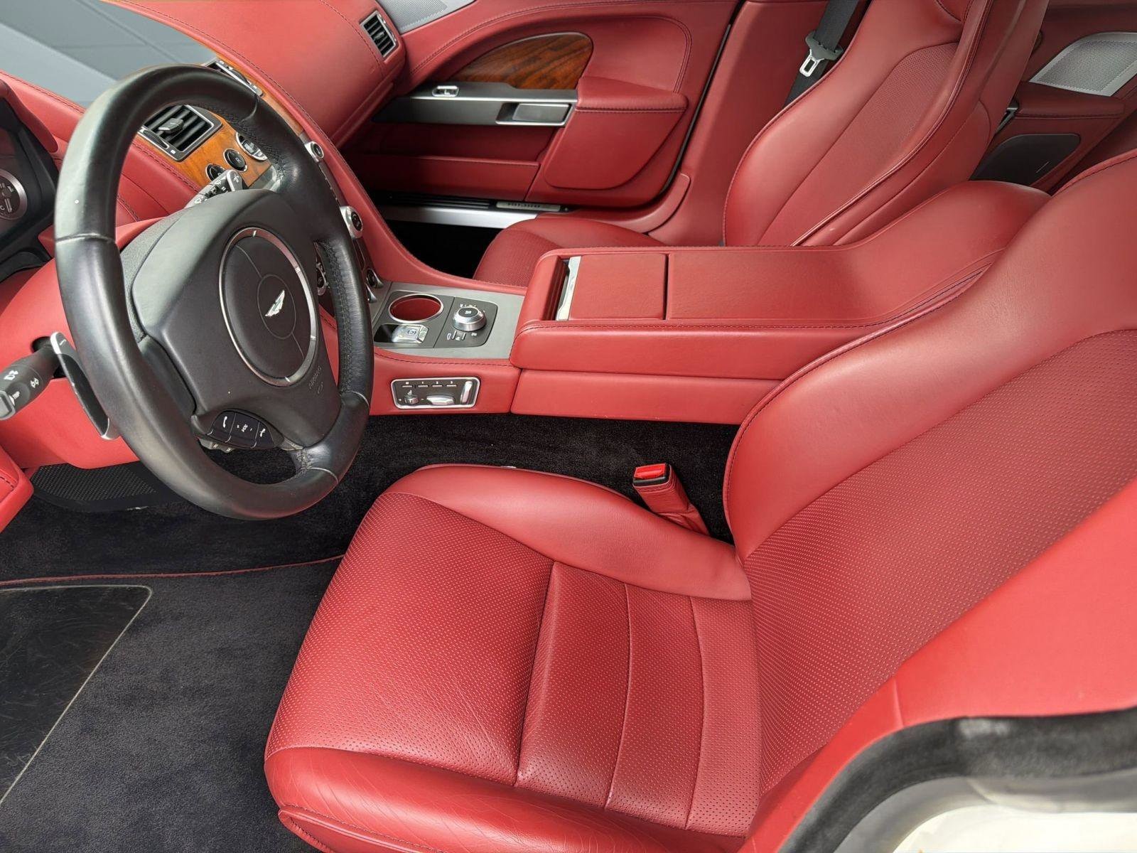 Rapide Sedan