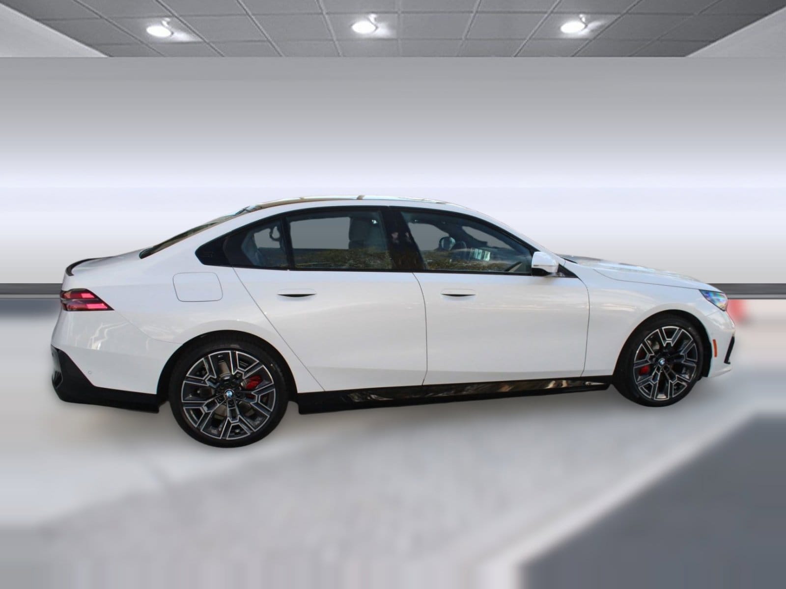 2026 BMW 5 Series 530i - Photo 8