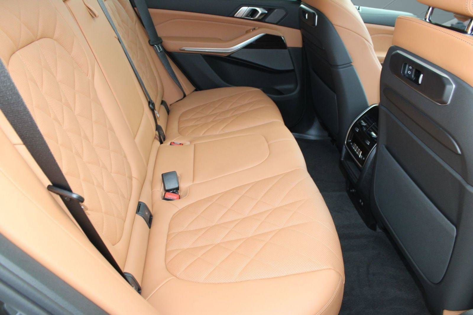 2026 BMW X5 50e - Photo 33