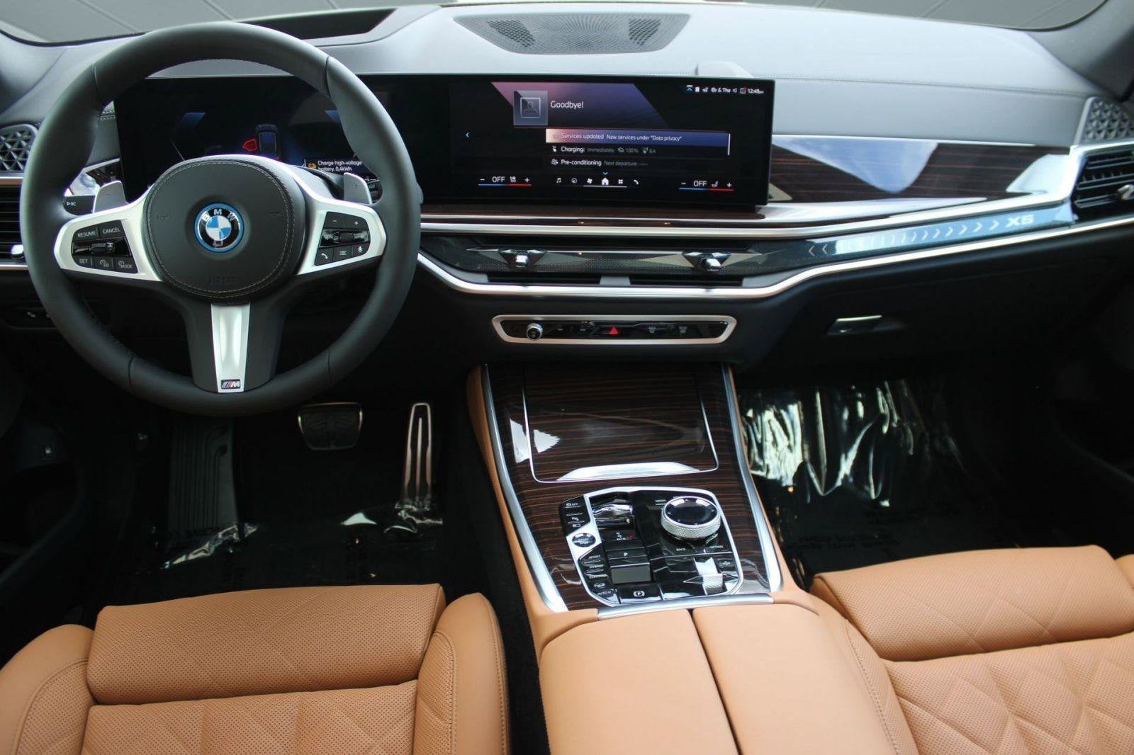 2026 BMW X5 50e - Photo 17