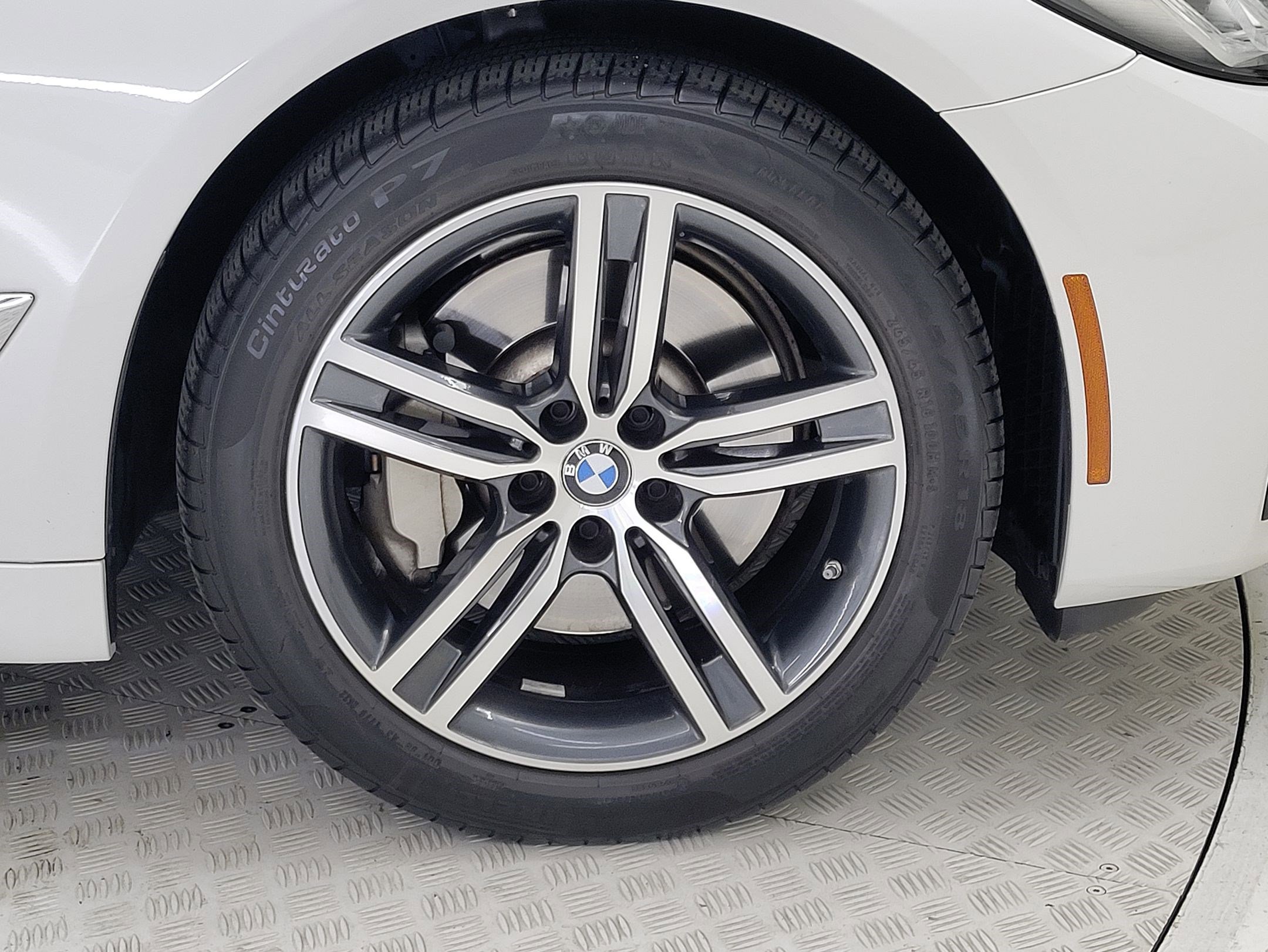 2023 Bmw 530i 5-Series photo 4