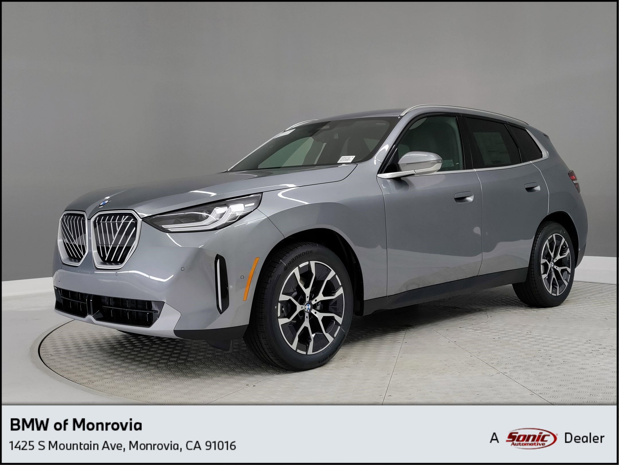 2026 BMW X3 30's photo