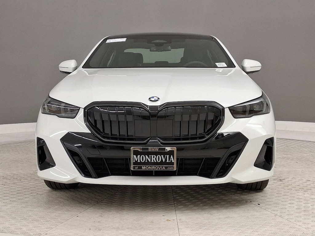 New 2026 BMW 530i Sedan