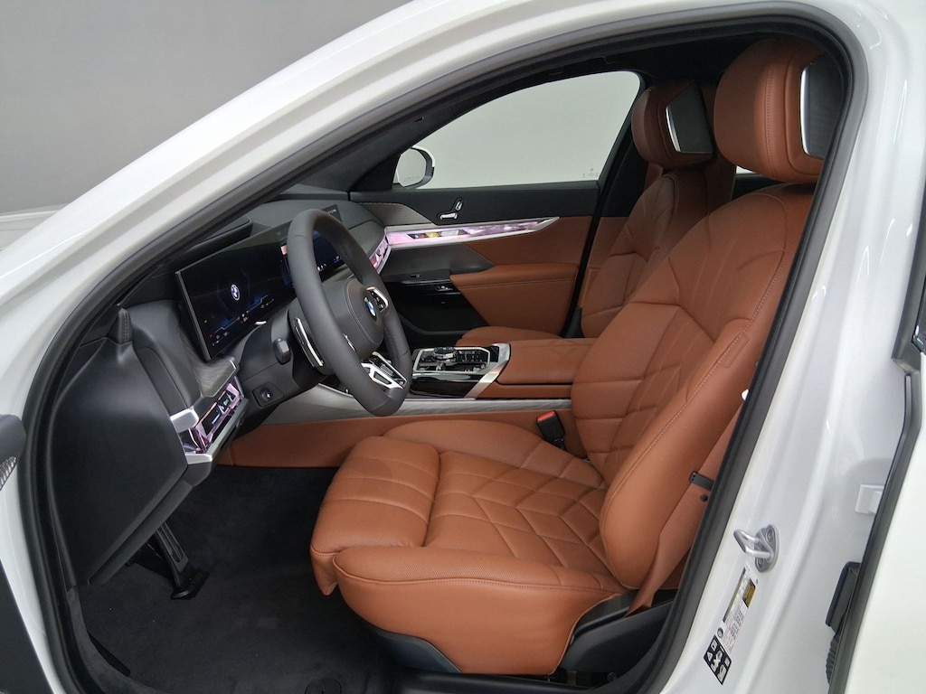 New 2026 BMW 760i xDrive Sedan