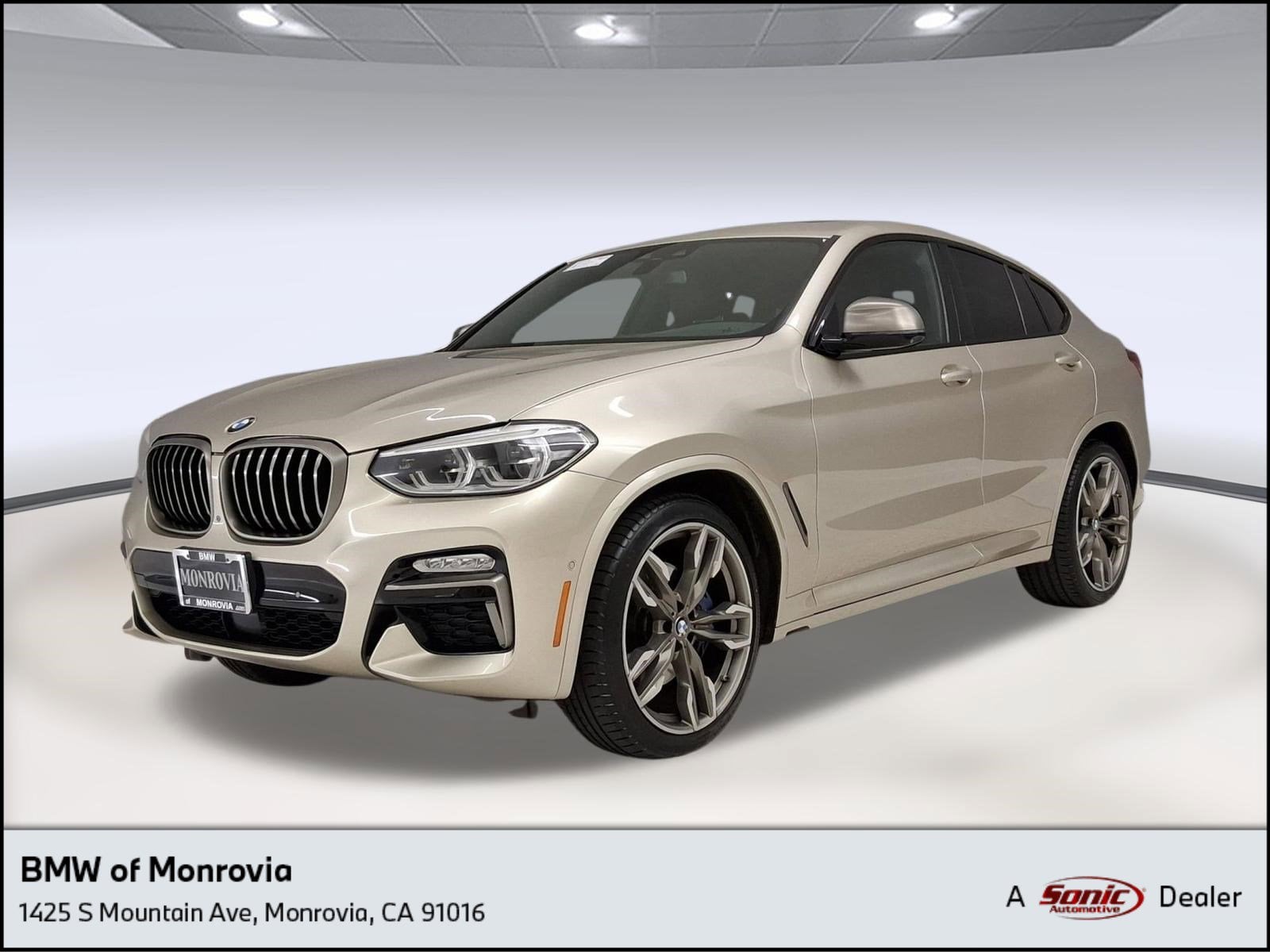 2019 BMW X4 M40i's photo