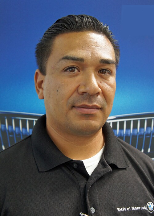 Robert Flores
