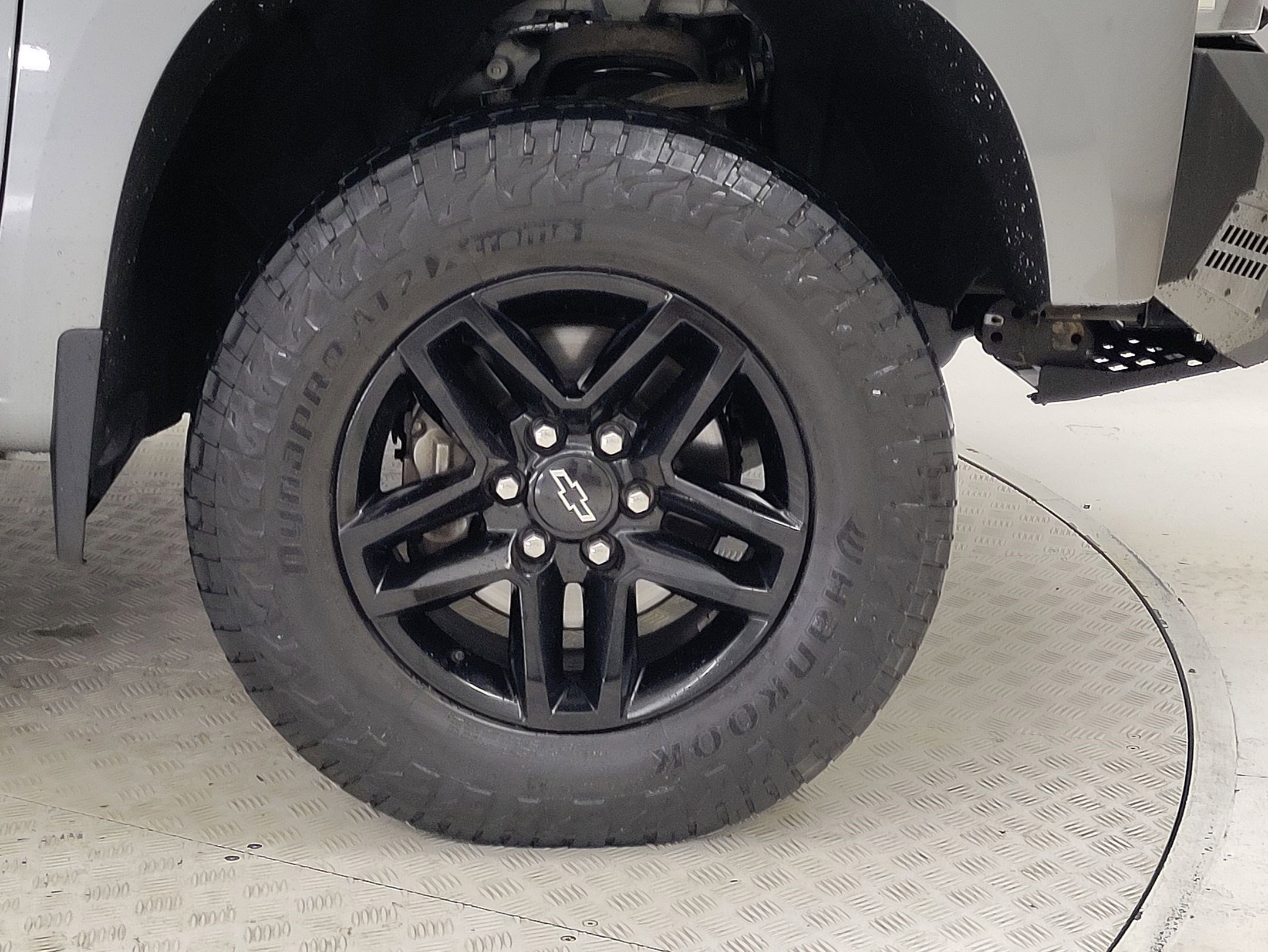 2020 Chevrolet Silverado 1500 Custom Trail Boss photo 4