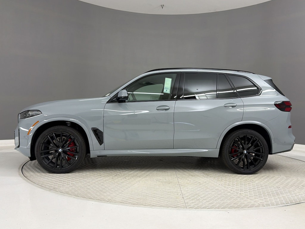 New 2026 BMW X5 sDrive40i SUV