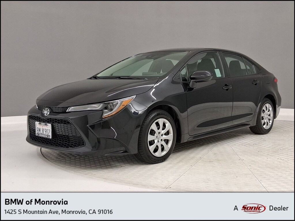 Used 2020 Toyota Corolla LE Sedan