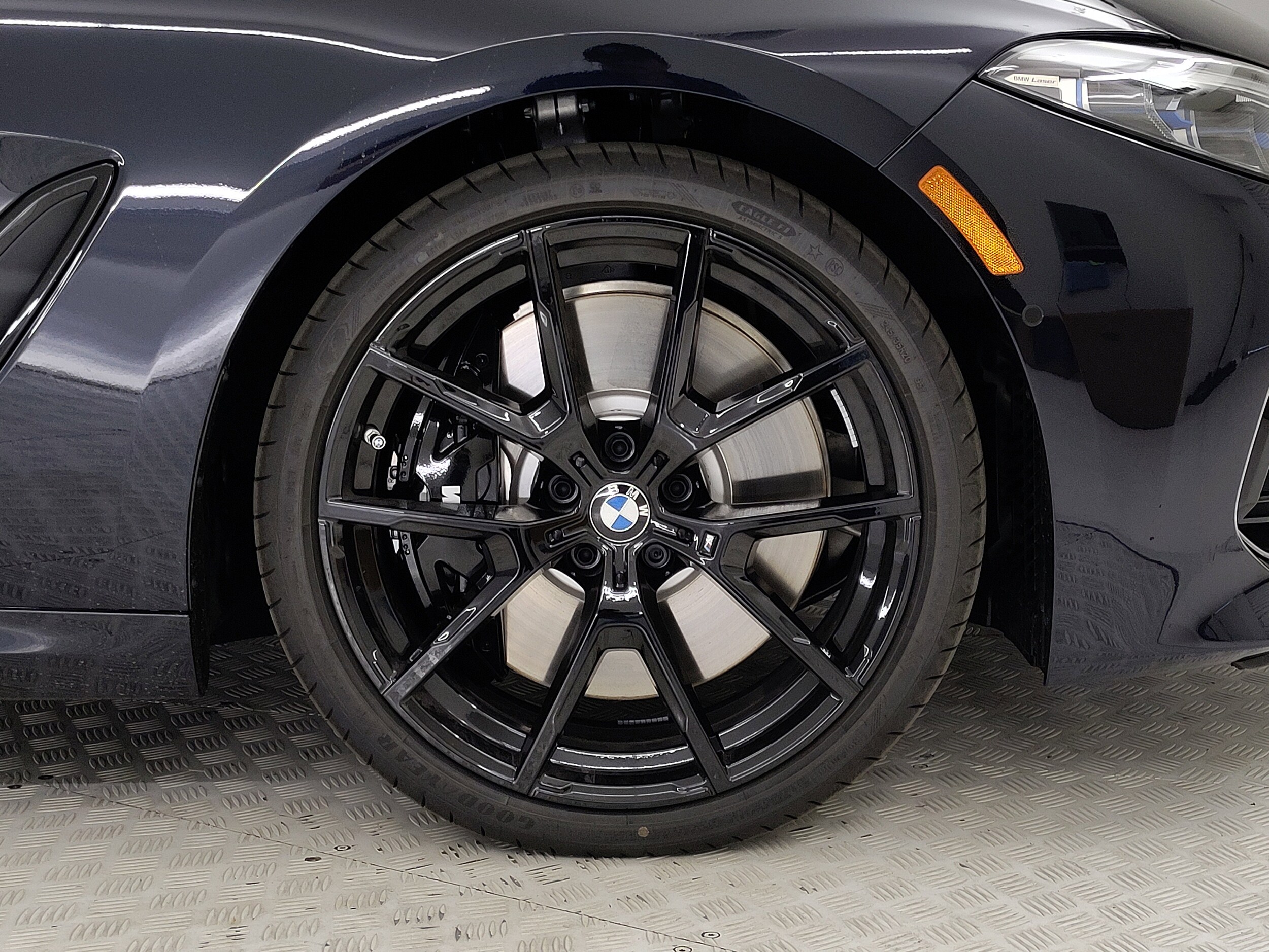 2026 Bmw M850i xDrive Coupe photo 4