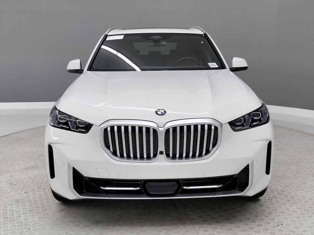 New 2026 BMW X5 sDrive40i SUV