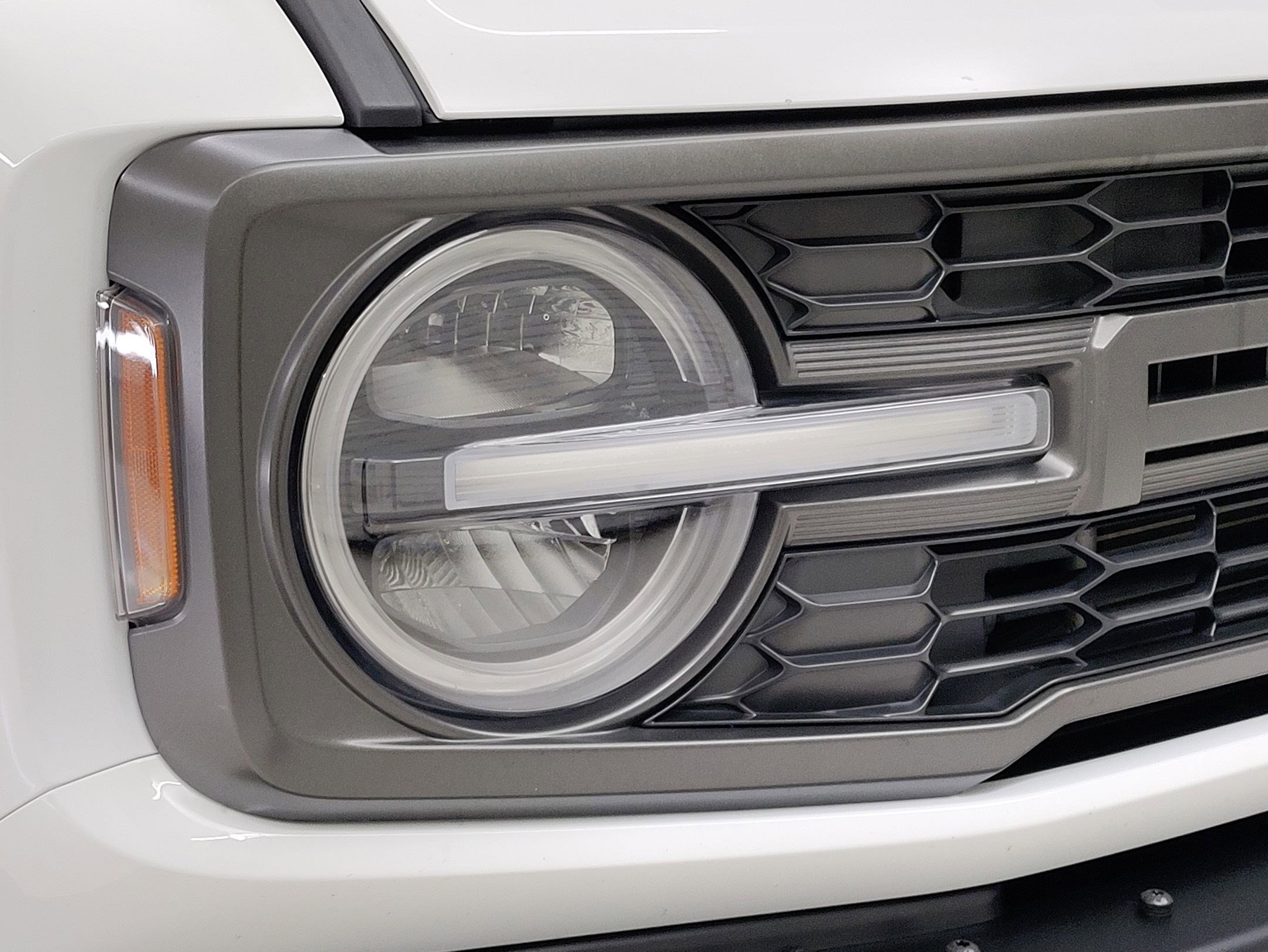 2023 Ford Bronco Raptor photo 2