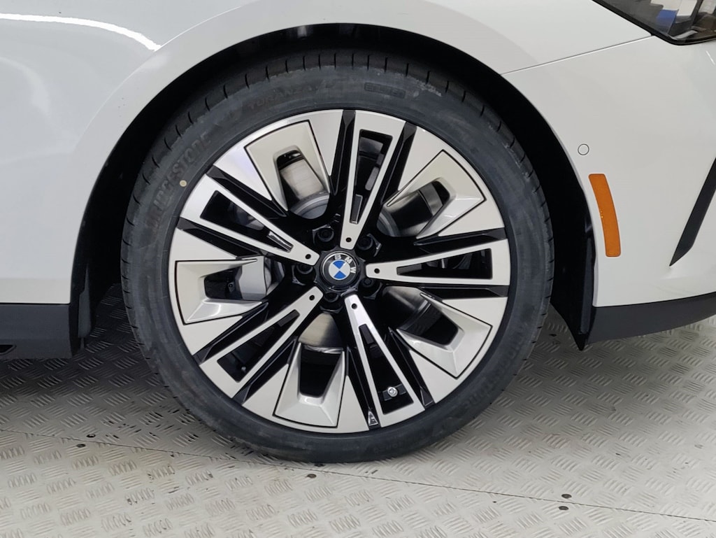 Used 2026 BMW 530i Sedan