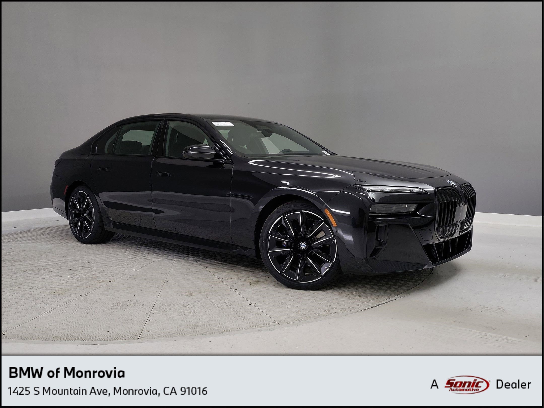 2025 BMW 760i xDrive