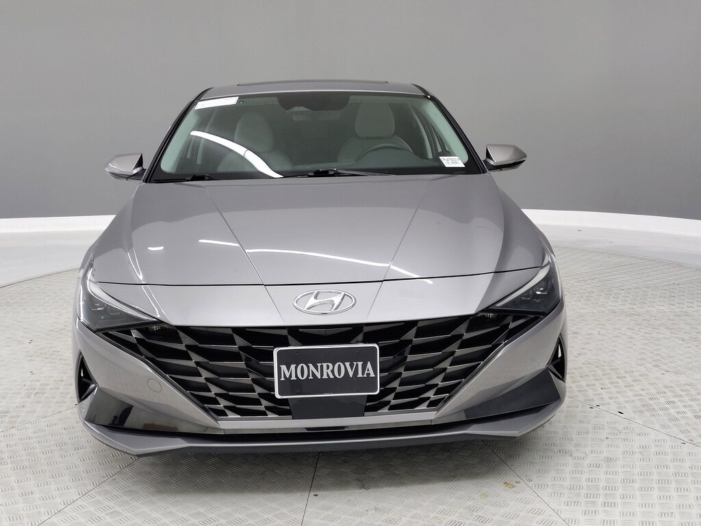 Used 2023 Hyundai Elantra Limited Sedan