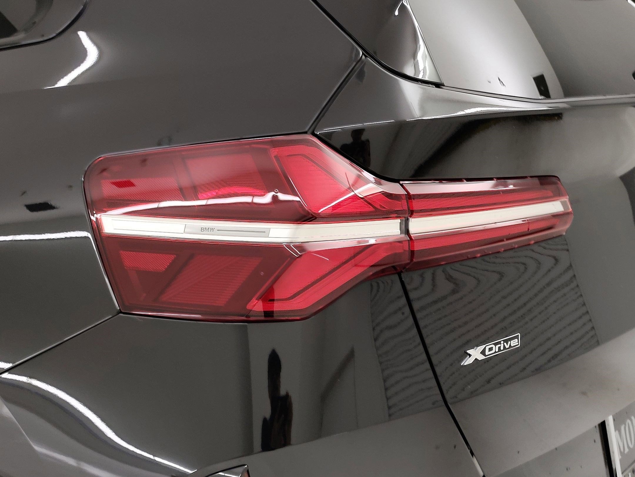 2026 BMW X3 30 xDrive photo 3