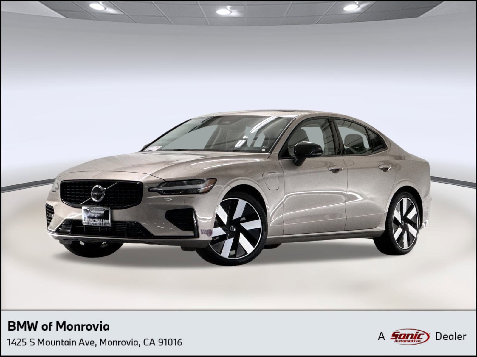2024 Volvo S60 Ultimate's photo