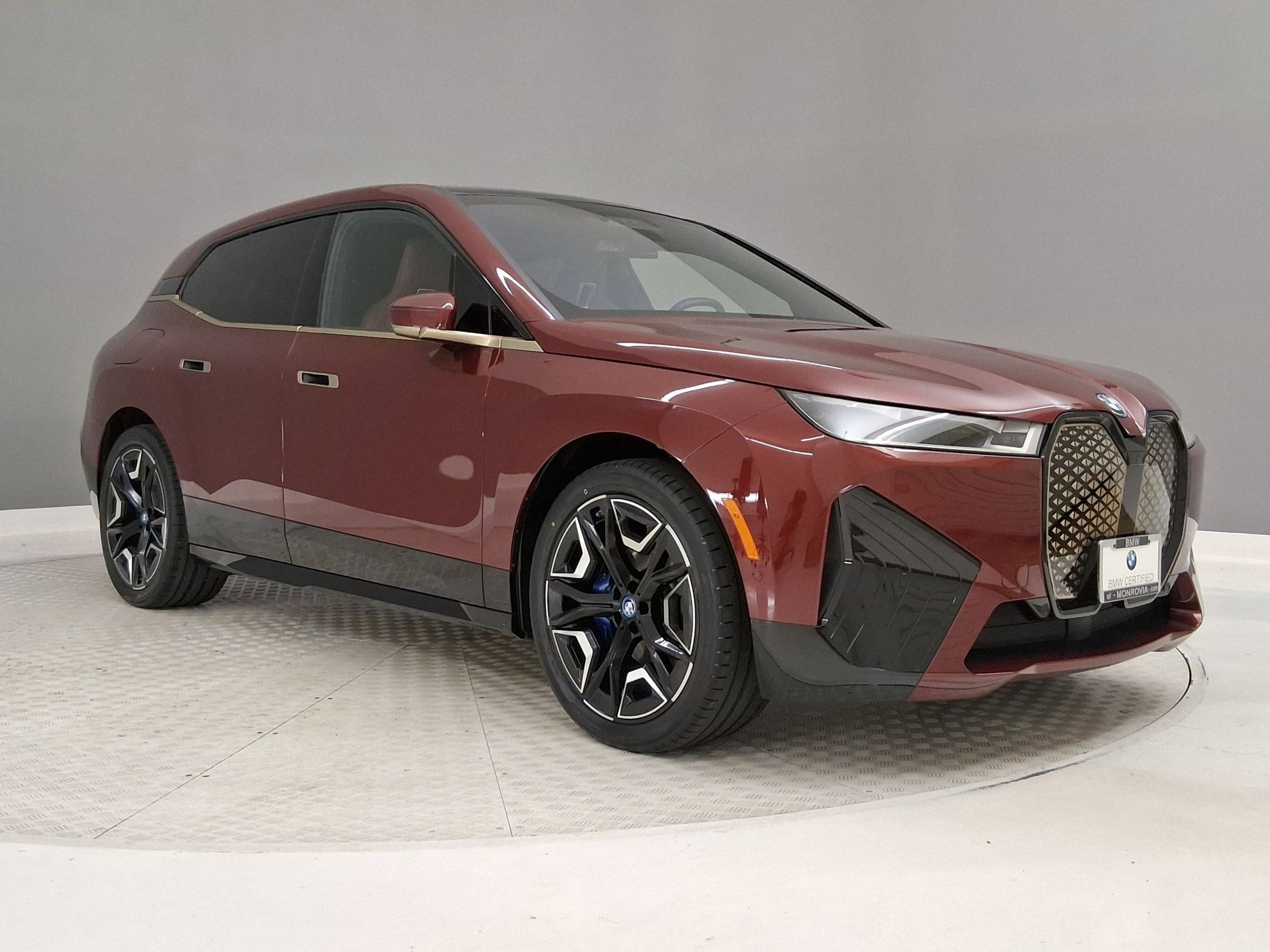 2023 BMW iX xDrive50 photo 4