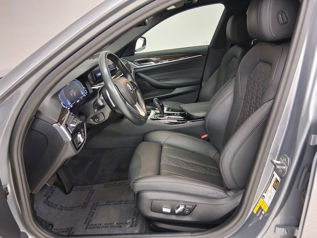 Certified 2023 BMW 530e Sedan