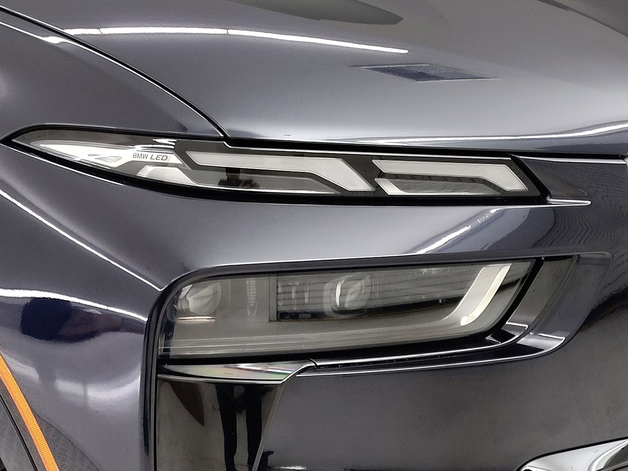 2023 Bmw X7 xDrive40i photo 2