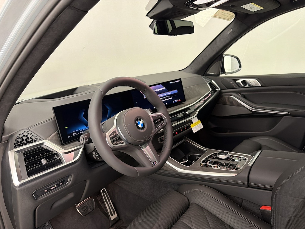 New 2027 BMW X7 xDrive40i SUV