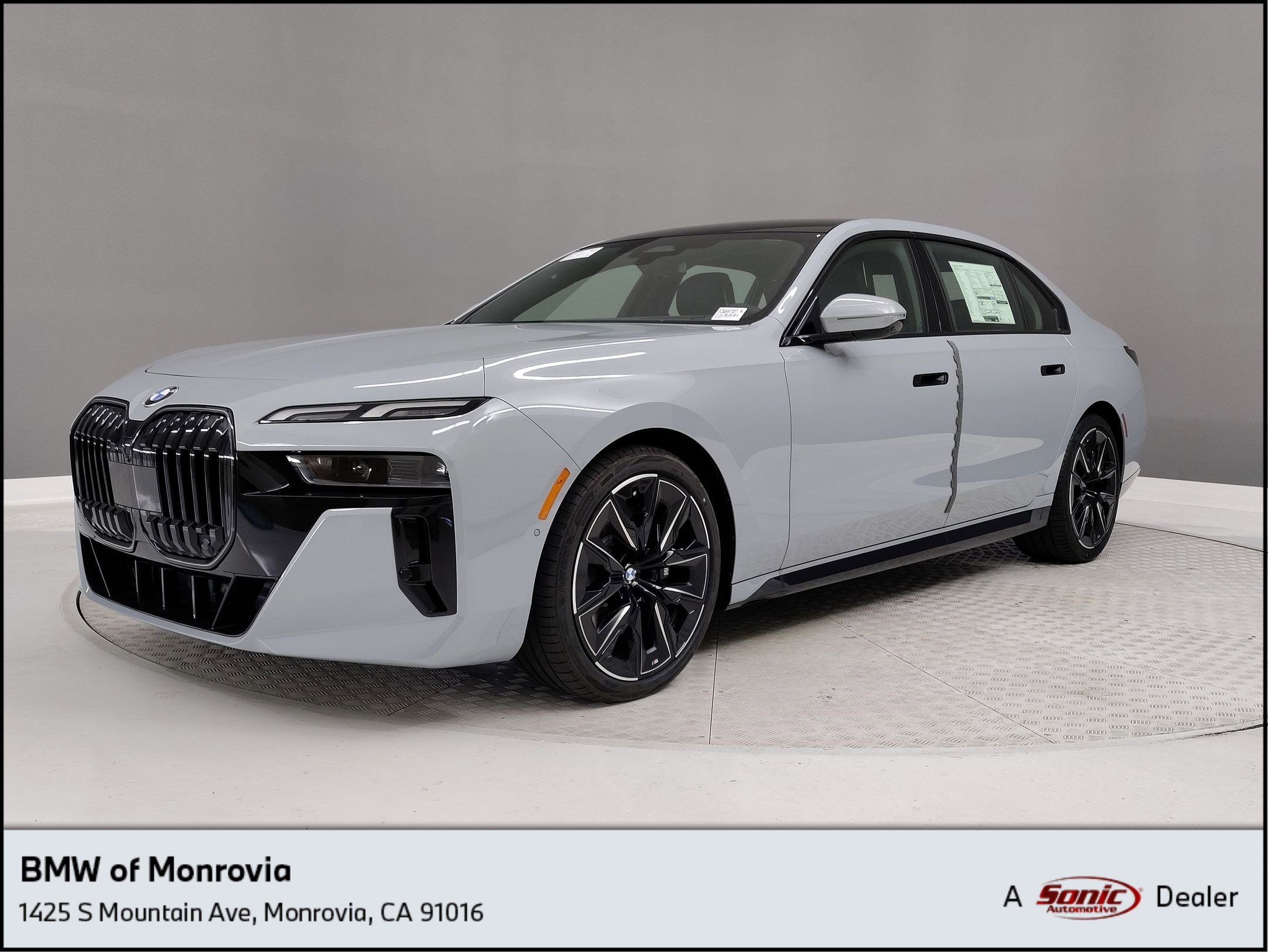 2026 BMW 7 Series 740i's photo