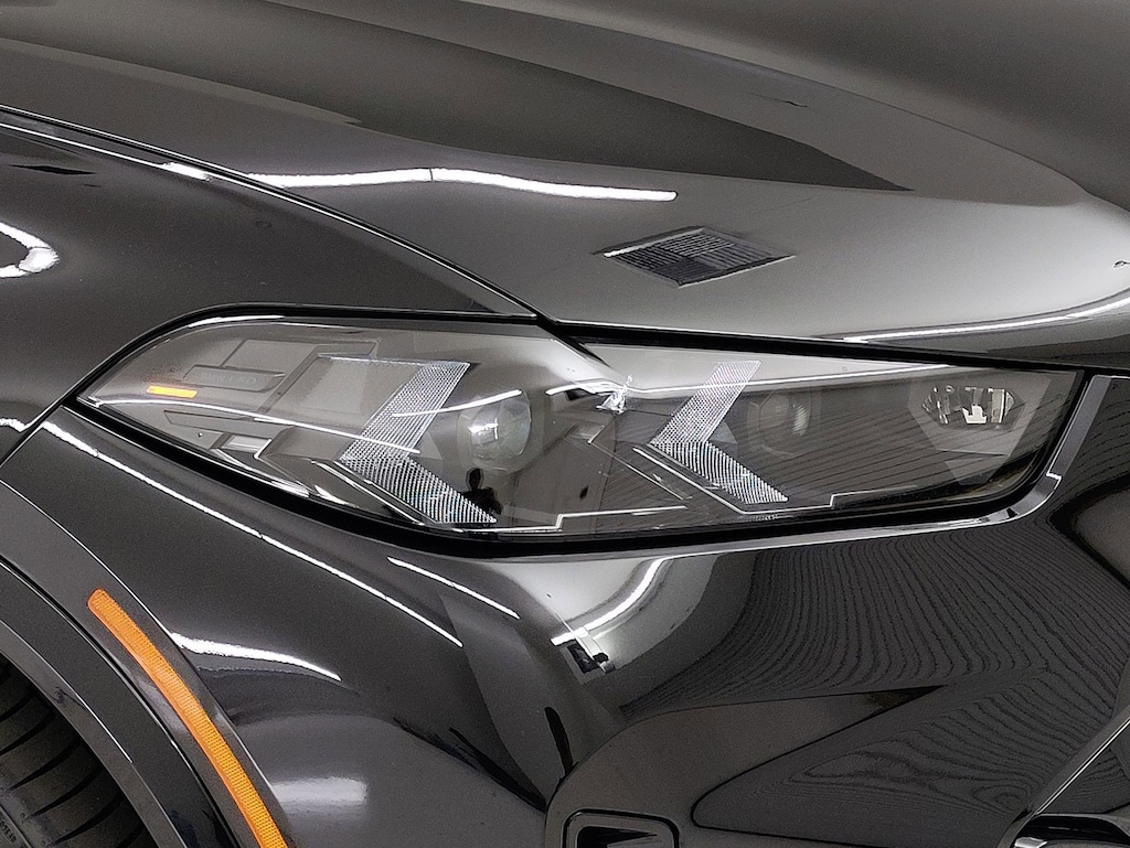 New 2026 BMW X5 sDrive40i SUV