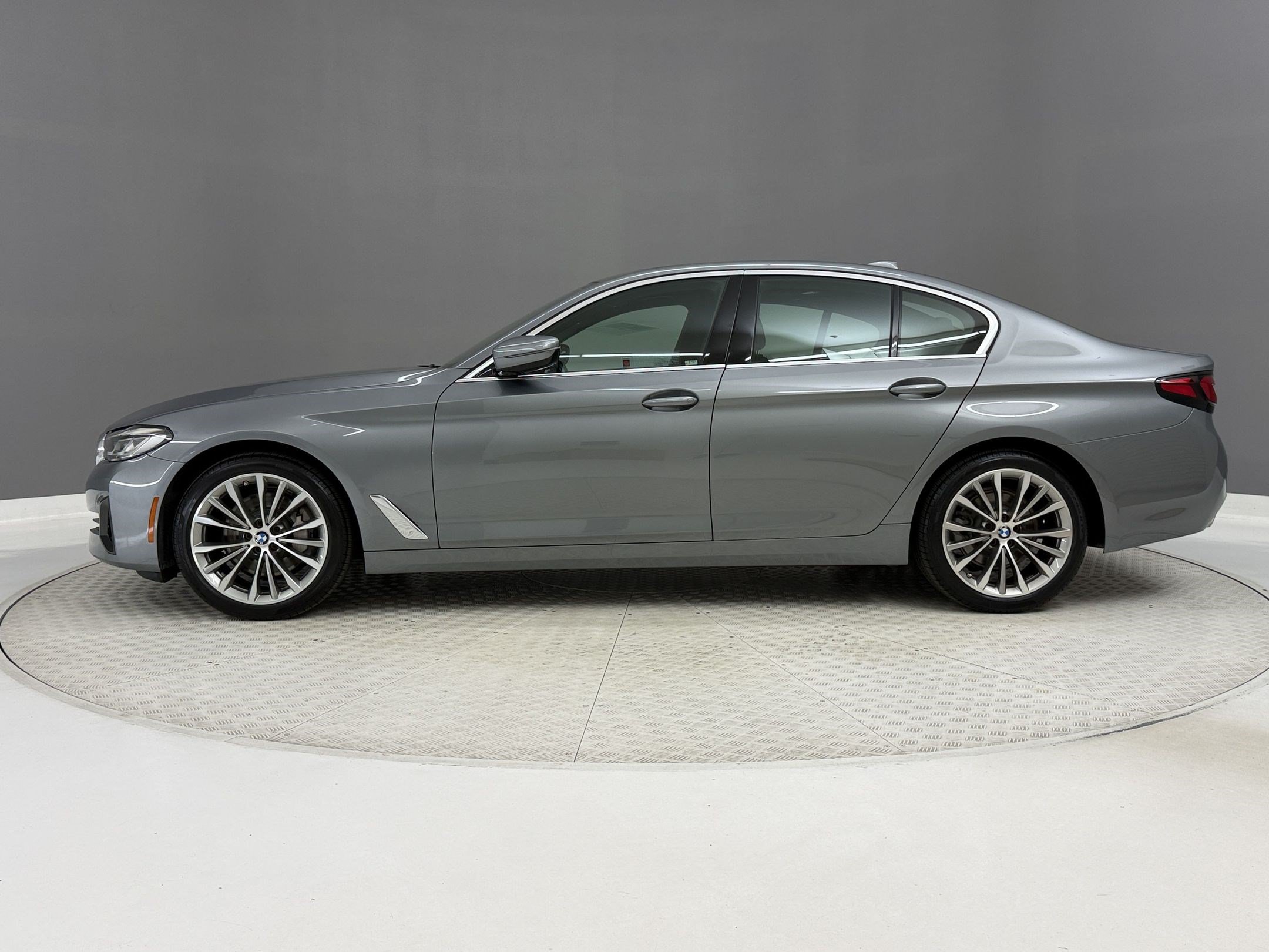 Certified 2023 BMW 530i Sedan