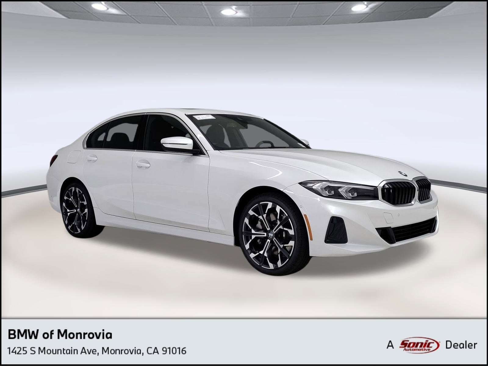 2026 BMW 3 Series 330i's photo